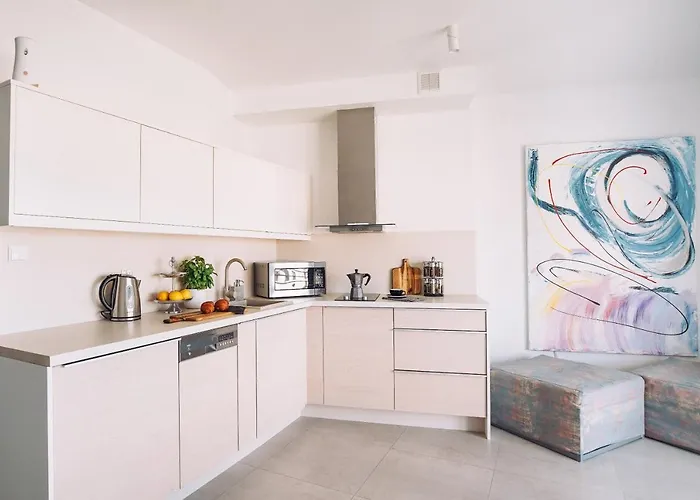 Apartment Blue Sky Hel